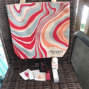 Shiseido tote bag with travel size products